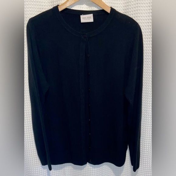 Woman East West Fashions long sleeved buttoned soft black cardigan size Large - Picture 3 of 11